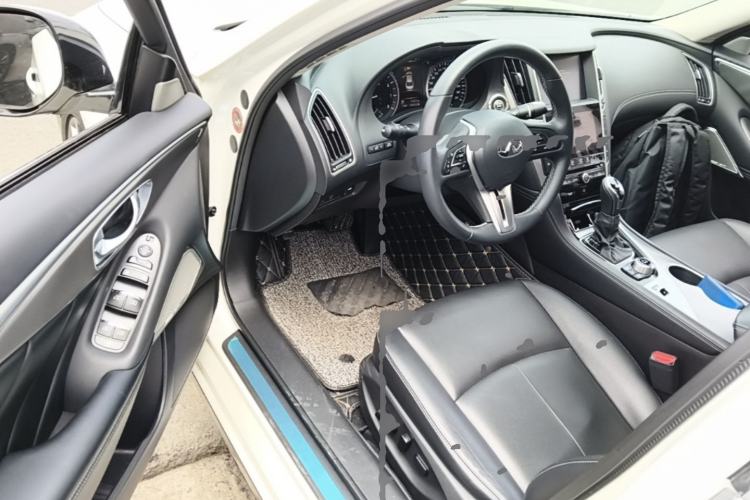Used Infiniti Q50L 2018 2.0T Enjoyment Version China VI Standard Driver Seat