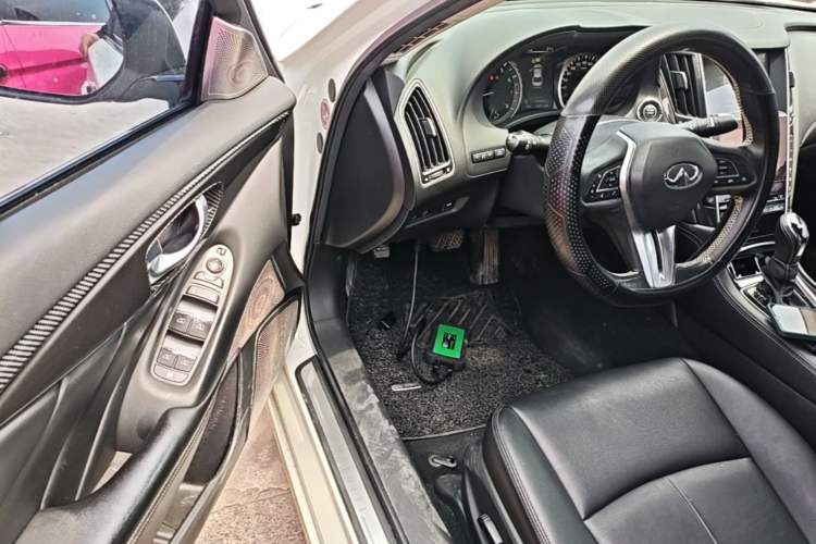 Used Infiniti Q50L 2018 2.0T Comfort Edition China V Standard Driver Seat