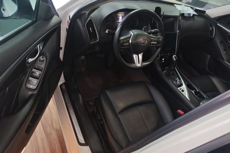 Used Infiniti Q50L 2018 2.0T Comfort Edition China VI Standard Driver Seat