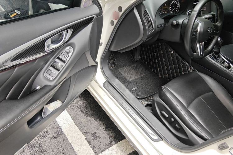 Used Infiniti Q50L 2018 2.0T Enjoyment Version China V Standard Driver Seat