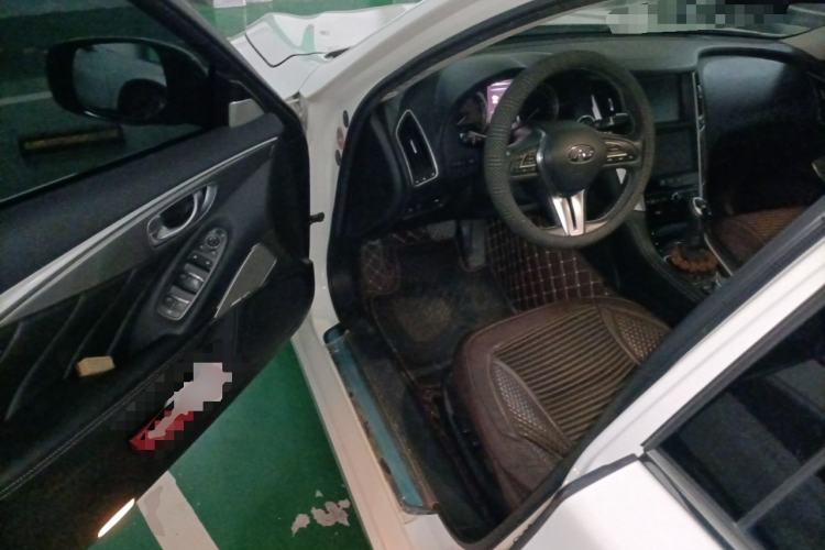 Used Infiniti Q50L 2018 2.0T Enjoyment Version China V Standard Driver Seat