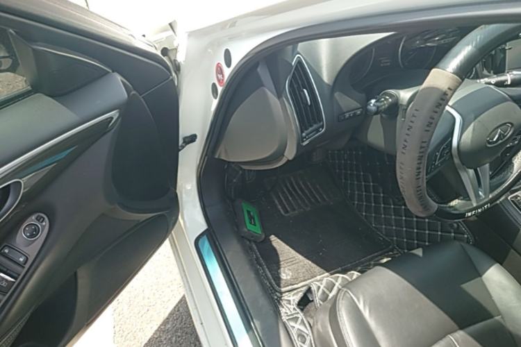 Used Infiniti Q50L 2018 2.0T Comfort Edition China VI Standard Driver Seat