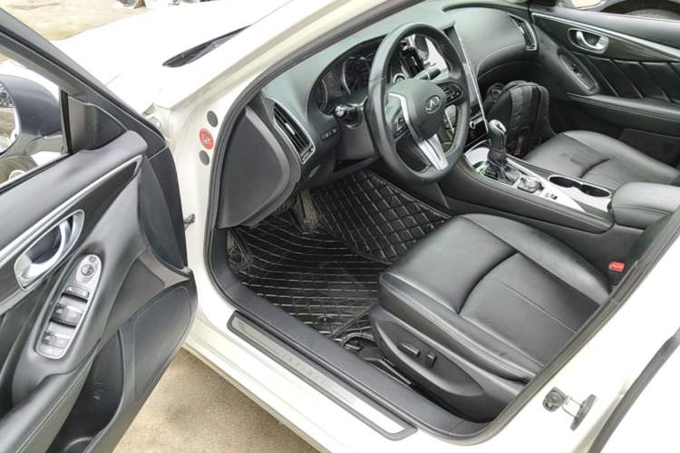 Used Infiniti Q50L 2018 2.0T Comfort Edition China V Standard Driver Seat