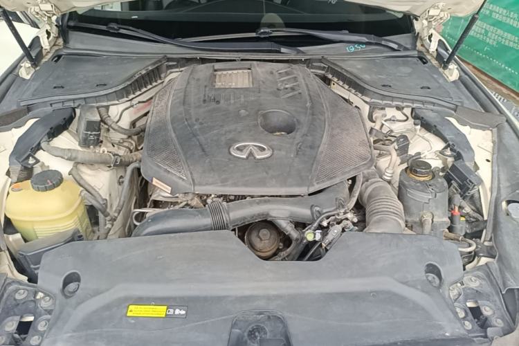 Used Infiniti Q50L 2018 2.0T Enjoyment Version China V Standard Engine Bay