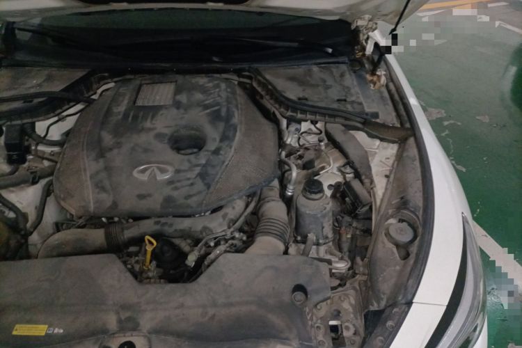 Used Infiniti Q50L 2018 2.0T Enjoyment Version China V Standard Engine Bay Left