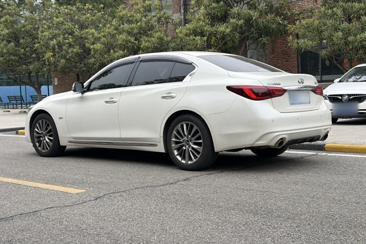 Used Infiniti Q50L 2018 2.0T Enjoyment Version China VI Standard Exterior 1