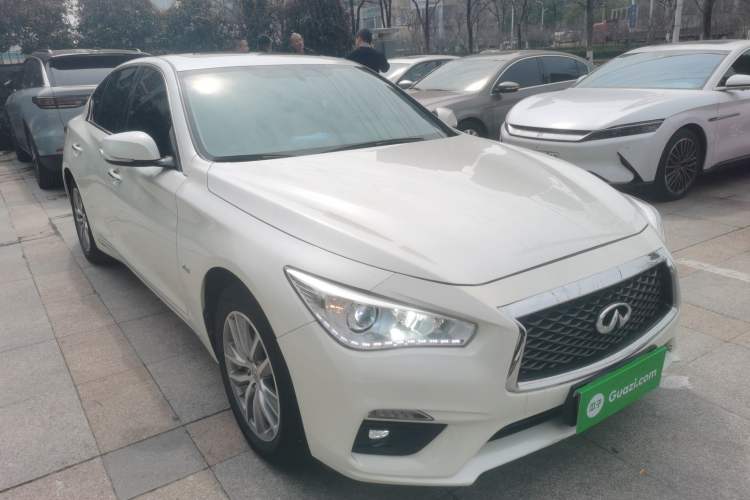 Used Infiniti Q50L 2018 2.0T Comfort Edition China VI Standard Exterior 1