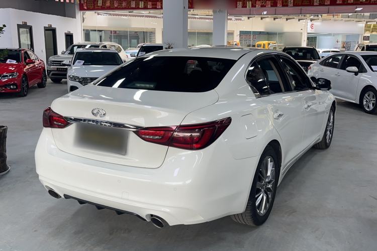 Used Infiniti Q50L 2018 2.0T Enjoyment Version China VI Standard Exterior 1