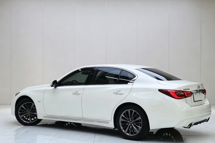 Used Infiniti Q50L 2018 2.0T Enjoyment Version China VI Standard Exterior 3