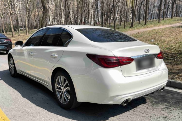 Used Infiniti Q50L 2018 2.0T Comfort Edition China VI Standard Exterior 3