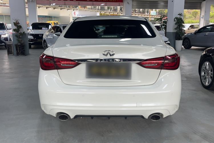 Used Infiniti Q50L 2018 2.0T Enjoyment Version China VI Standard Exterior 3