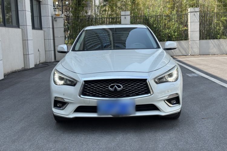 Used Infiniti Q50L 2018 2.0T Enjoyment Version China VI Standard Exterior 4