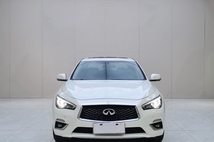 Used Infiniti Q50L 2018 2.0T Enjoyment Version China VI Standard Exterior 4
