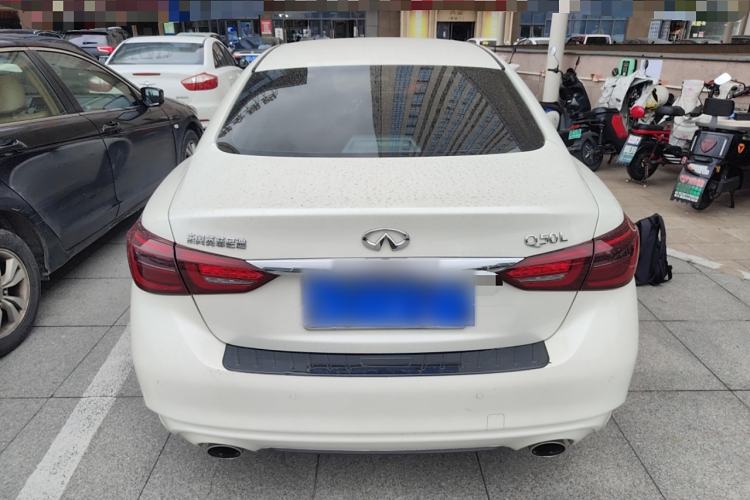 Used Infiniti Q50L 2018 2.0T Enjoyment Version China VI Standard Exterior 4
