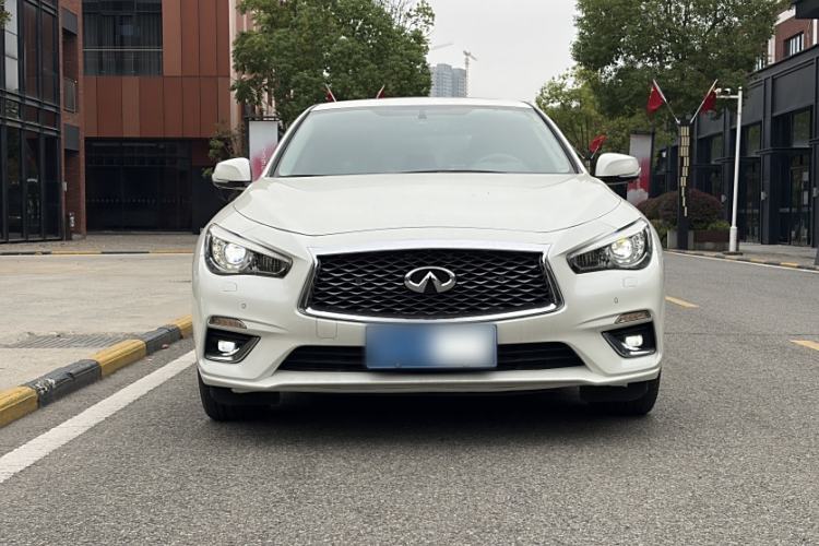 Used Infiniti Q50L 2018 2.0T Enjoyment Version China VI Standard Exterior 5