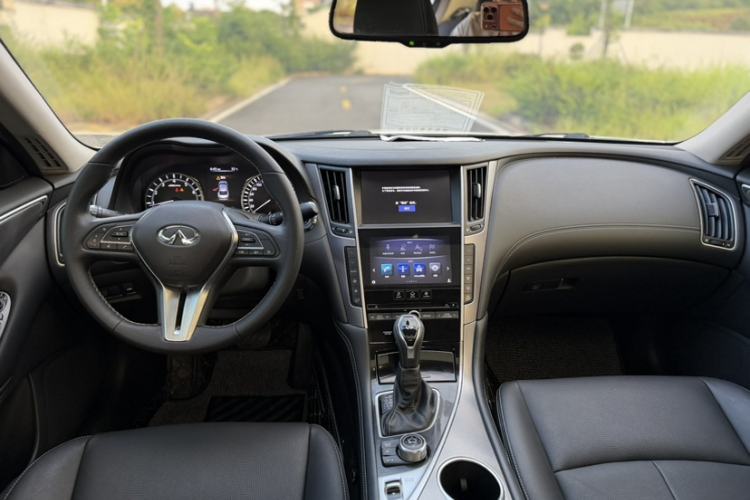 Used Infiniti Q50L 2018 2.0T Enjoyment Version China VI Standard Exterior 5