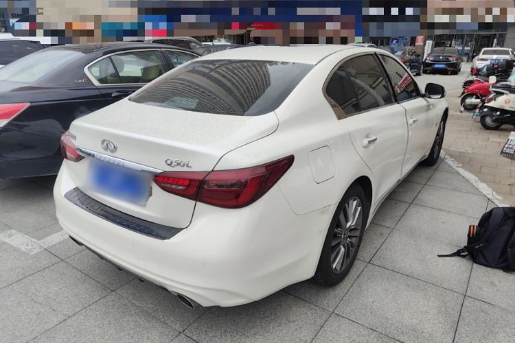 Used Infiniti Q50L 2018 2.0T Enjoyment Version China VI Standard Exterior 5
