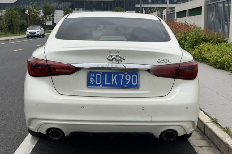 Used Infiniti Q50L 2018 2.0T Enjoyment Version China VI Standard Exterior 6