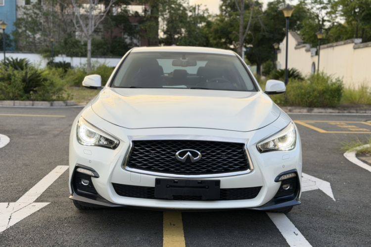 Used Infiniti Q50L 2018 2.0T Enjoyment Version China VI Standard Exterior 8