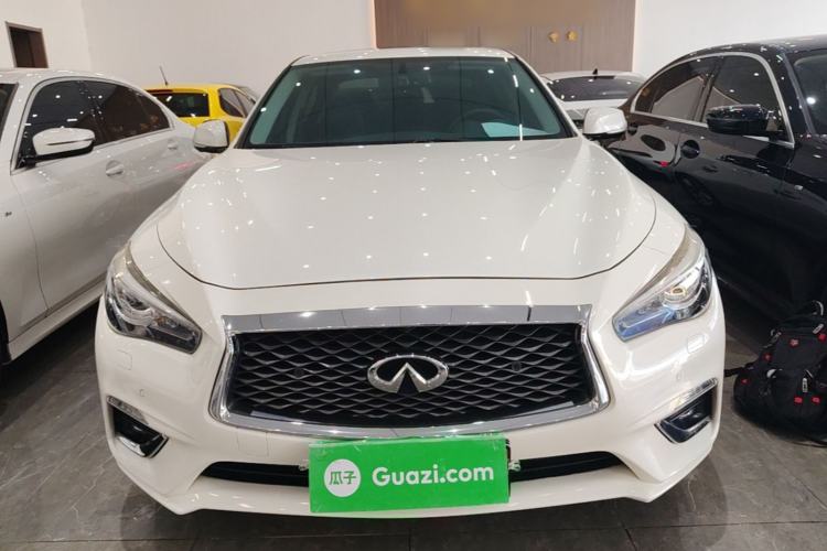Used Infiniti Q50L 2018 2.0T Enjoyment Version China VI Standard Front