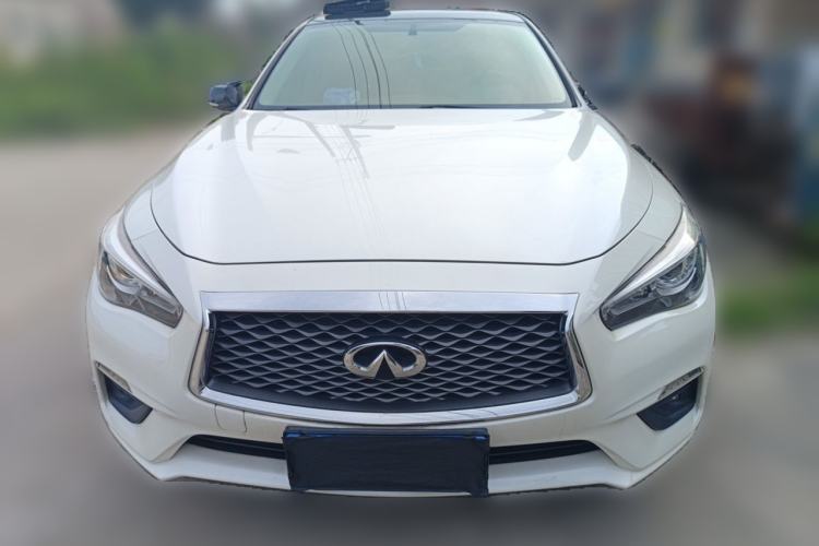 Used Infiniti Q50L 2018 2.0T Comfort Edition China VI Standard Front