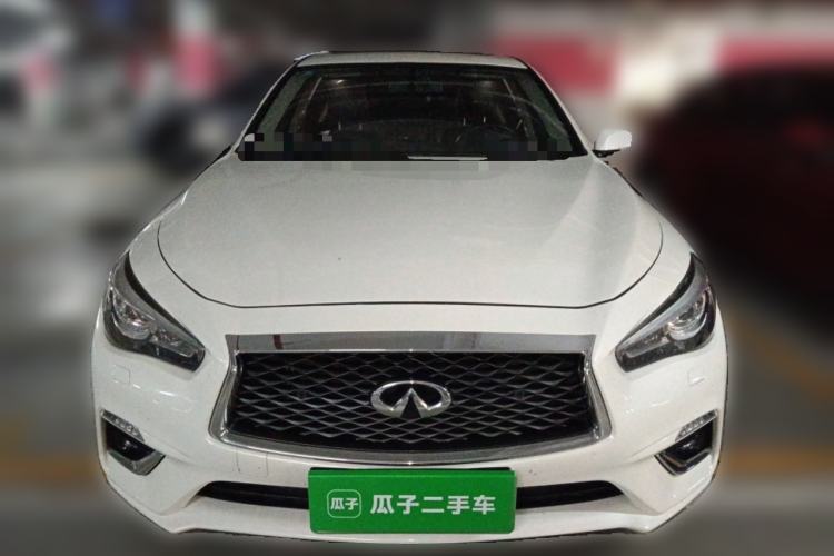 Used Infiniti Q50L 2018 2.0T Enjoyment Version China VI Standard Front