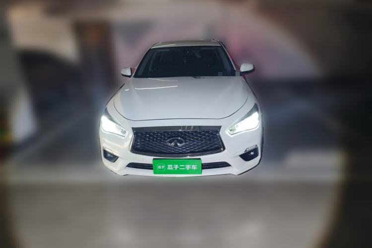 Used Infiniti Q50L 2018 2.0T Comfort Edition China VI Standard Front