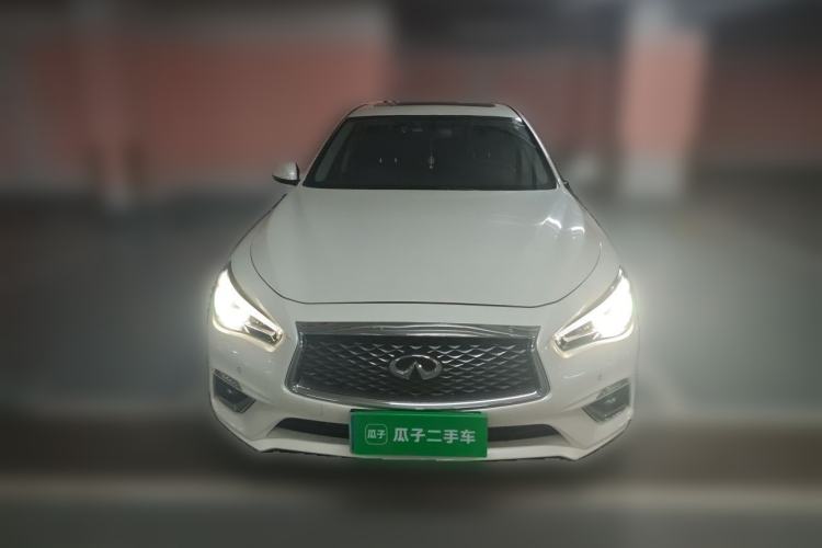 Used Infiniti Q50L 2018 2.0T Enjoyment Version China VI Standard Front