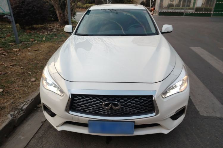 Used Infiniti Q50L 2018 2.0T Comfort Edition China VI Standard Front