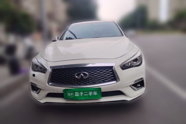 Used Infiniti Q50L 2018 2.0T Enjoyment Version China VI Standard Front