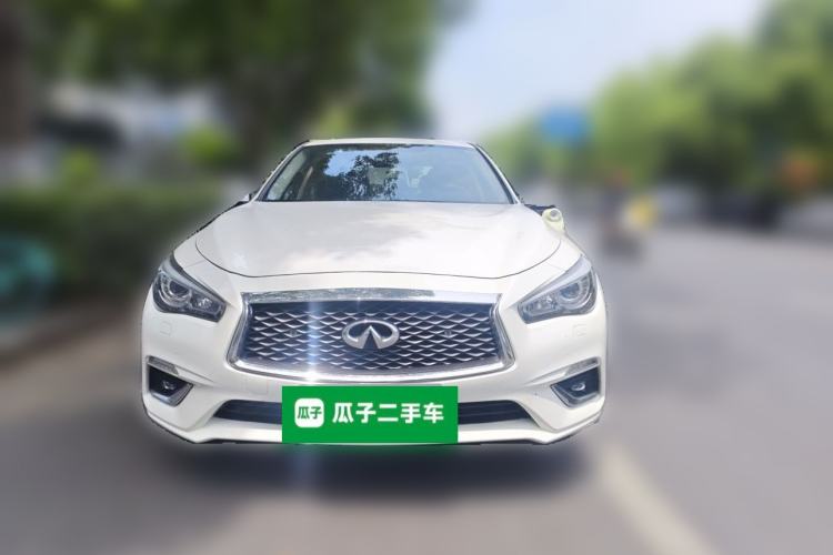 Used Infiniti Q50L 2018 2.0T Enjoyment Version China VI Standard Front
