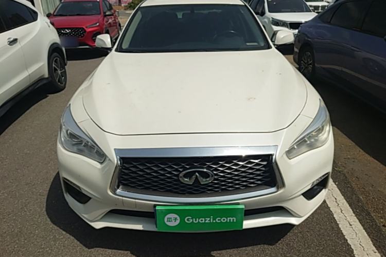 Used Infiniti Q50L 2018 2.0T Comfort Edition China VI Standard Front