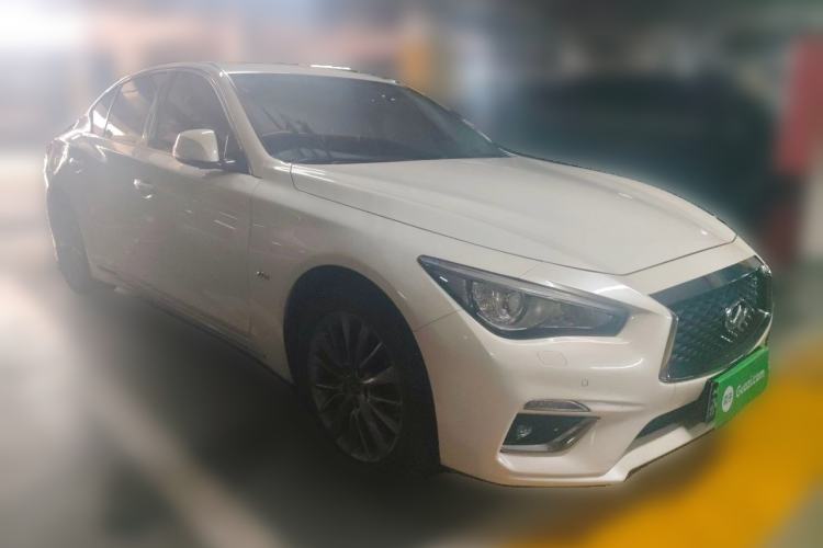 Used Infiniti Q50L 2018 2.0T Enjoyment Version China V Standard Front Right 45 Deg