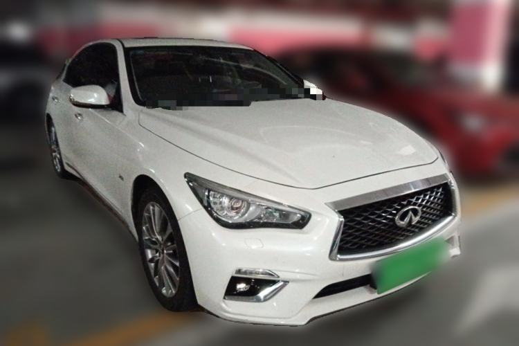 Used Infiniti Q50L 2018 2.0T Enjoyment Version China VI Standard Front Right 45 Deg
