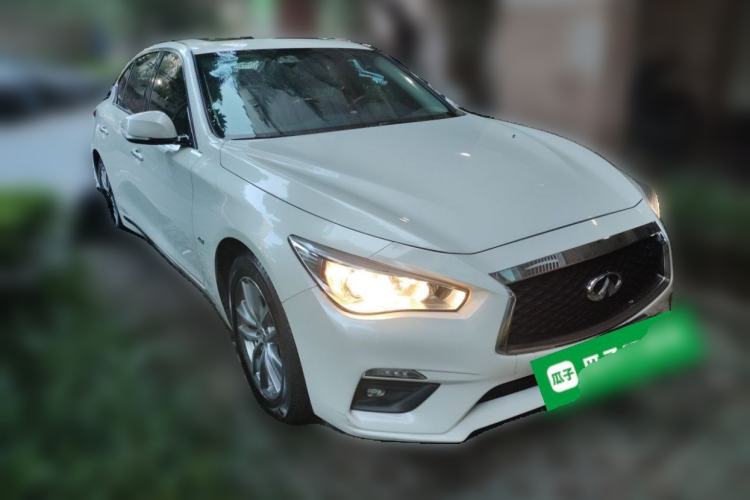 Used Infiniti Q50L 2018 2.0T Comfort Edition China V Standard Front Right 45 Deg
