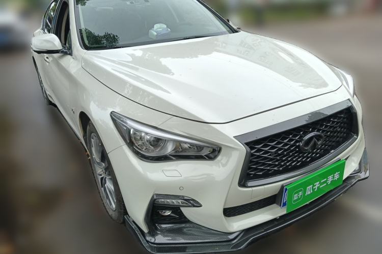 Used Infiniti Q50L 2018 2.0T Enjoyment Version China VI Standard Front Right 45 Deg
