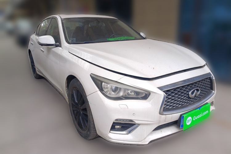 Used Infiniti Q50L 2018 2.0T Enjoyment Edition China V standard Front Right 45 Deg