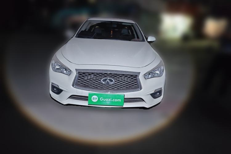 Used Infiniti Q50L 2018 2.0T Comfort Edition China VI Standard Front