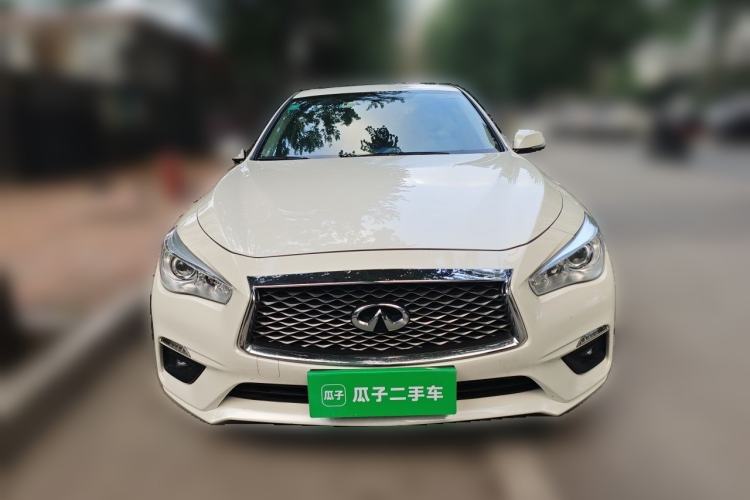 Used Infiniti Q50L 2018 2.0T Comfort Edition China VI Standard Front