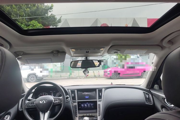 Used Infiniti Q50L 2018 2.0T Enjoyment Version China VI Standard Headliner