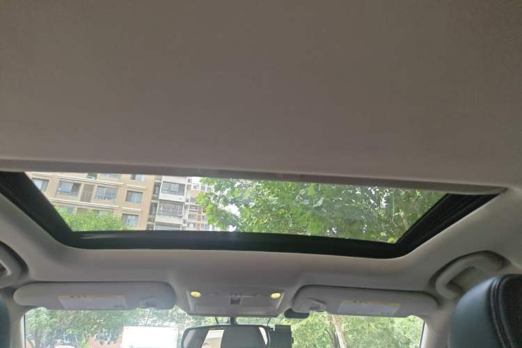 Used Infiniti Q50L 2018 2.0T Enjoyment Version China V Standard Headliner