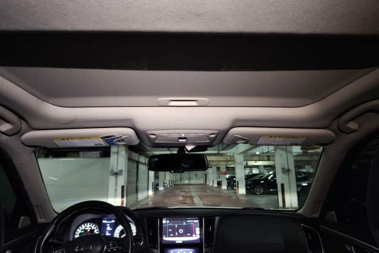 Used Infiniti Q50L 2018 2.0T Enjoyment Edition China V standard Headliner