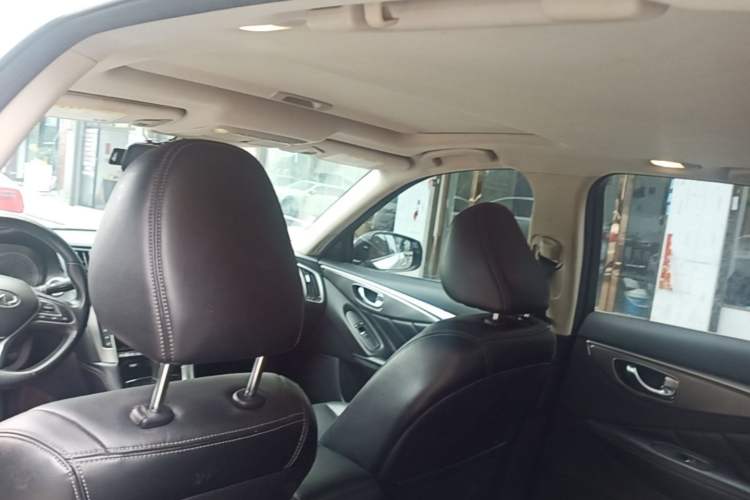 Used Infiniti Q50L 2018 2.0T Enjoyment Version China V Standard Headliner