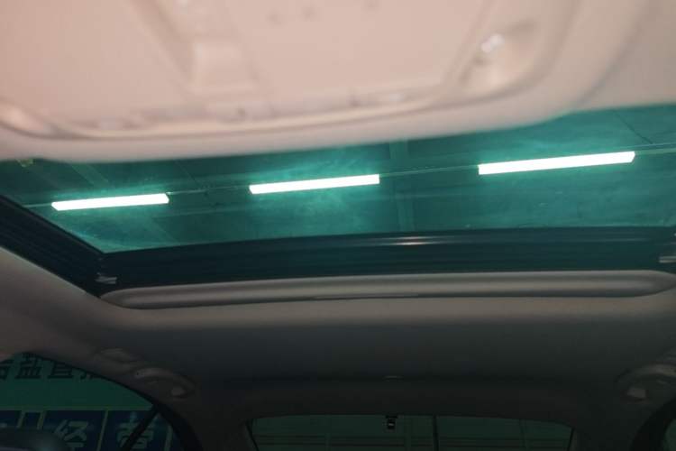 Used Infiniti Q50L 2018 2.0T Enjoyment Version China V Standard Headliner