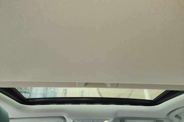 Used Infiniti Q50L 2018 2.0T Enjoyment Version China VI Standard Headliner