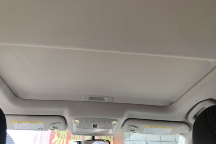 Used Infiniti Q50L 2018 2.0T Enjoyment Version China VI Standard Headliner