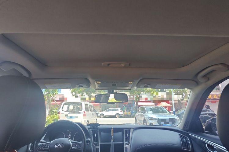 Used Infiniti Q50L 2018 2.0T Enjoyment Version China VI Standard Headliner
