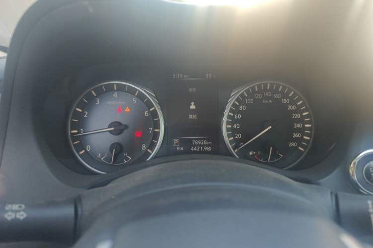 Used Infiniti Q50L 2018 2.0T Enjoyment Version China VI Standard Instrument Cluster