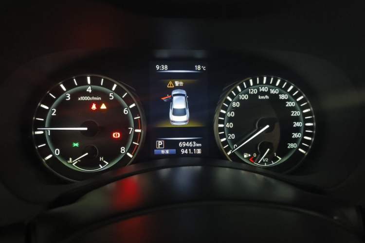 Used Infiniti Q50L 2018 2.0T Comfort Edition China VI Standard Instrument Cluster
