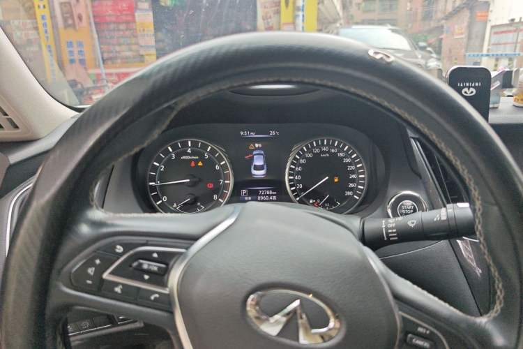 Used Infiniti Q50L 2018 2.0T Comfort Edition China VI Standard Instrument Cluster